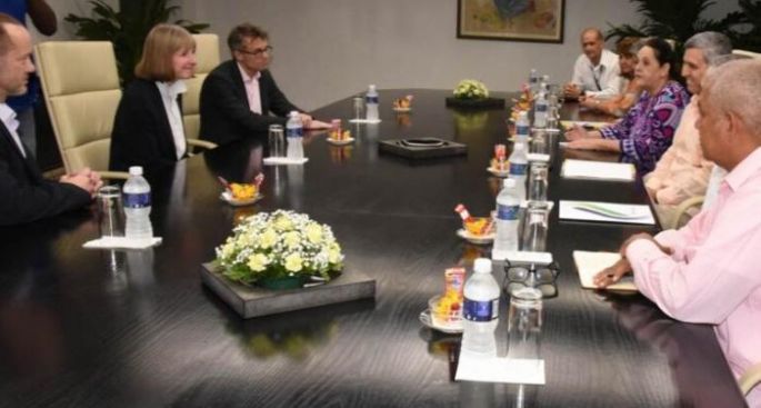 Cuba y el Instituto del Cáncer Roswell Park, de Estados Unidos, extenderán colaboración