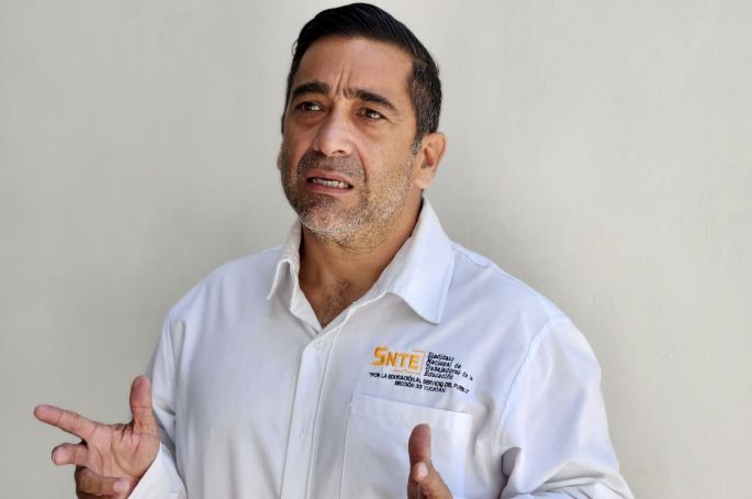 Hay graves deficiencias en el ISSSTE en Yucatán,  denuncia el Prof. Ricardo Mendoza Moncada