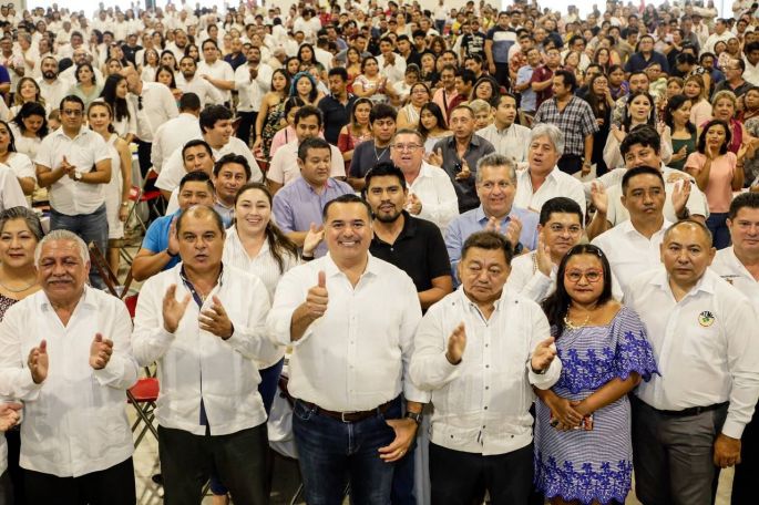 Renán Barrera se compromete con las y los trabajadores de Yucatán a mejorar sus condiciones laborales 
