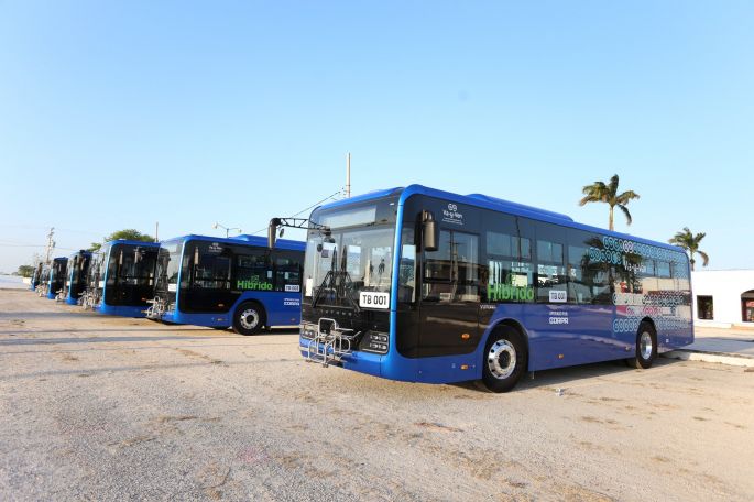 La transformación del transporte público continúa llegando al interior del estado con el arranque de las tres primeras rutas del “Va y Ven” en Tizimín