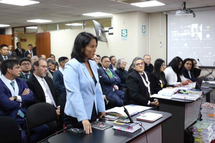 Corte de Perú da inicio a juicio por lavado contra Keiko Fujimori y otros 40 acusados