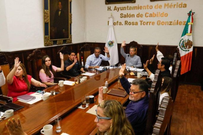 El Cabildo de Mérida crea la Comisión Instaladora y de Entrega-Recepción