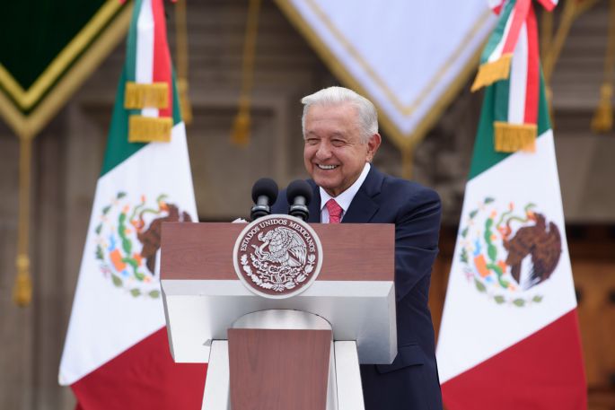 Cuarta Transformación se hizo entre todos y desde abajo, afirma presidente en Sexto Informe de Gobierno
