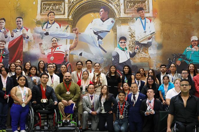 Entregan estímulos por resultados destacados en Campeonatos Mundiales, Juegos Olímpicos y Paralímpicos París 2024