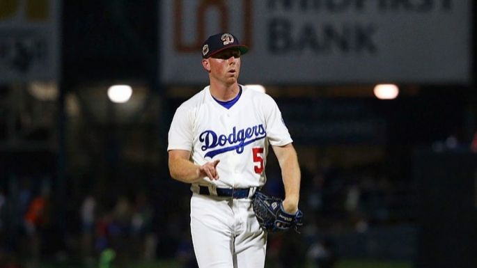 Los Leones anuncian la llegada del experimentado lanzador Shea Spitzbarth