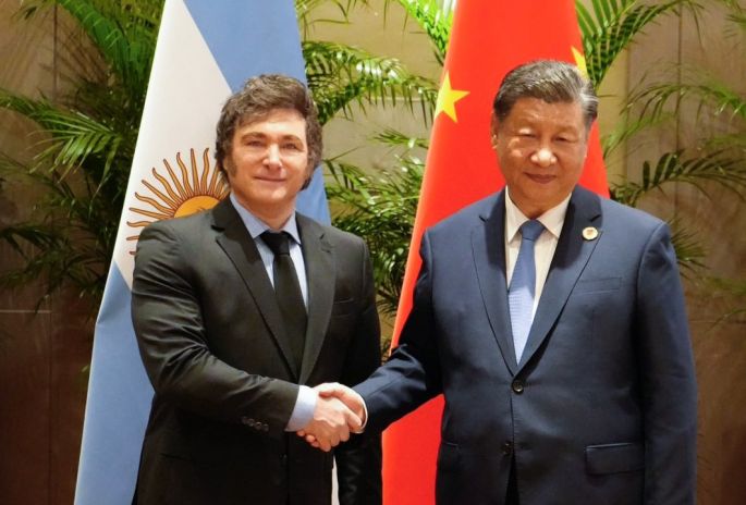 Xi Jinping y Milei acuerdan ampliar las relaciones comerciales y planean visitas oficiales