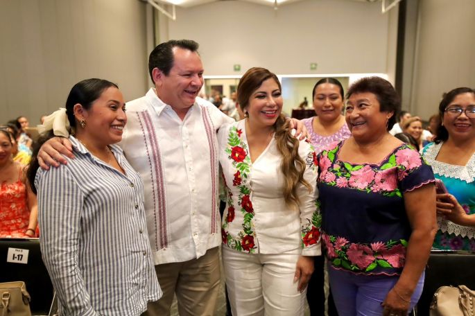 Trabaja DIF estatal por un Yucatán más justo y que nadie se quede atrás: Díaz Mena