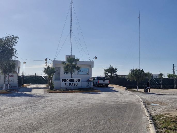 Tragedia en Mitza; grúa cae sobre trabajadores 