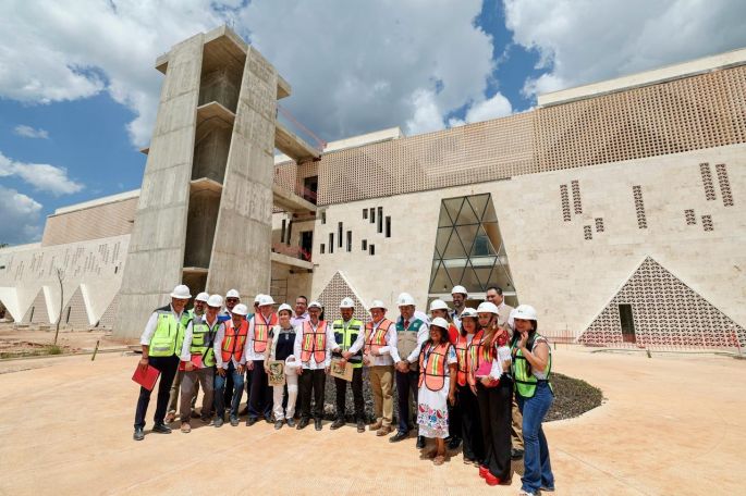 Gobierno de Yucatán e IMSS garantizan médicos en hospitales