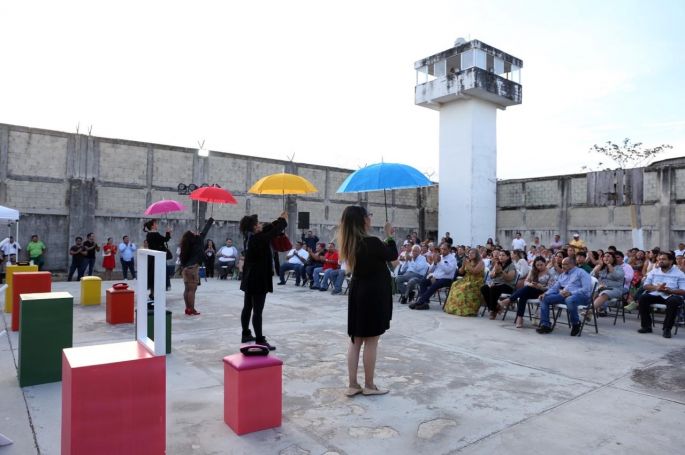 Celebran el Día de la Madre en el CERESO de Mérida