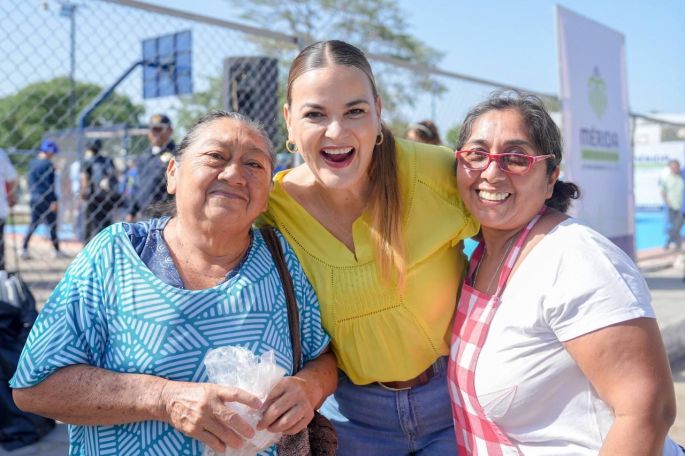 Lleva Cecilia Patrón los servicios del Ayuntamiento al Porvenir