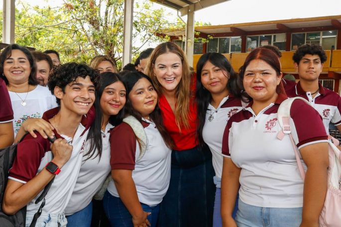 Anuncia Cecilia Patrón el mes de las juventudes: empleos, becas, emprendimientos, y cuidado de la salud mental
