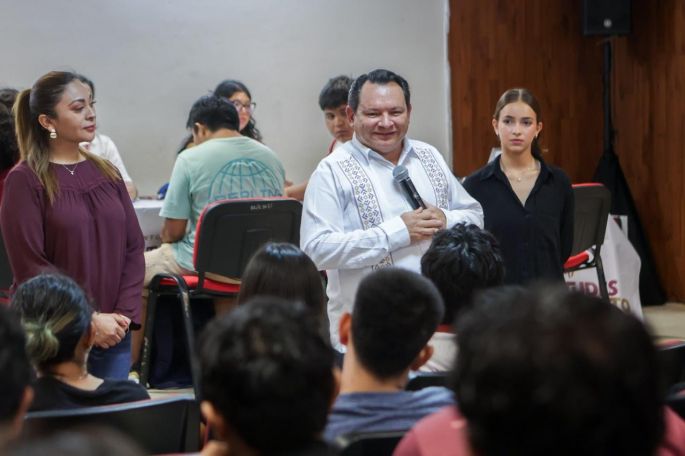 Becas Juventudes Renacimiento impulsan a estudiantes del Tecnológico de Mérida