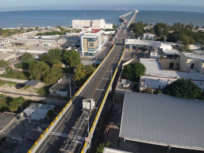 Entra en operación el viaducto elevado del libramiento de Progreso