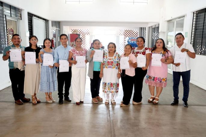 Asignan 160 plazas docentes para el ciclo escolar 2025-2026