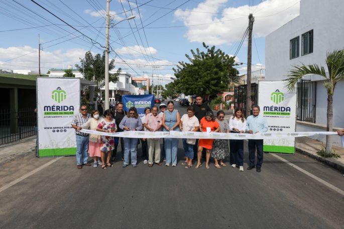 Más de 11.8 kilómetros de calles nuevas en colonias del oriente y la Jesús Carranza entrega Cecilia Patrón
