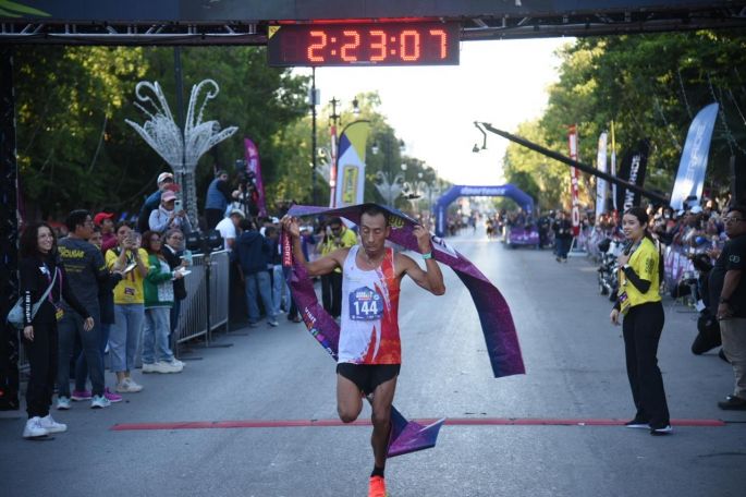 México domina la prueba reina del Maratón de Mérida 2026