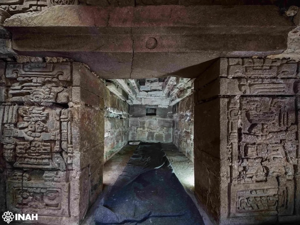 Revelan en Oaxaca una tumba zapoteca de hace 1,400 años: el hallazgo arqueológico más importante de la última década