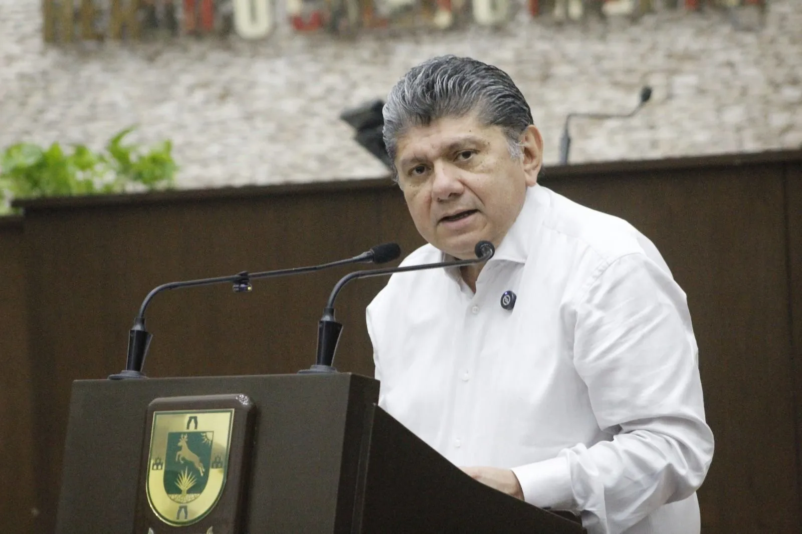 PRI va por transporte escolar gratuito para comunidades lejanas
