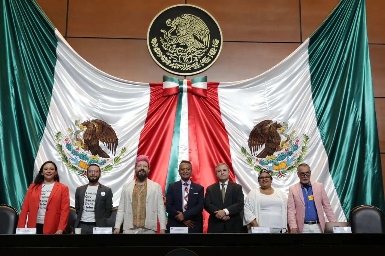 Morena impulsa blindaje electoral para población LGBTTTIQ+