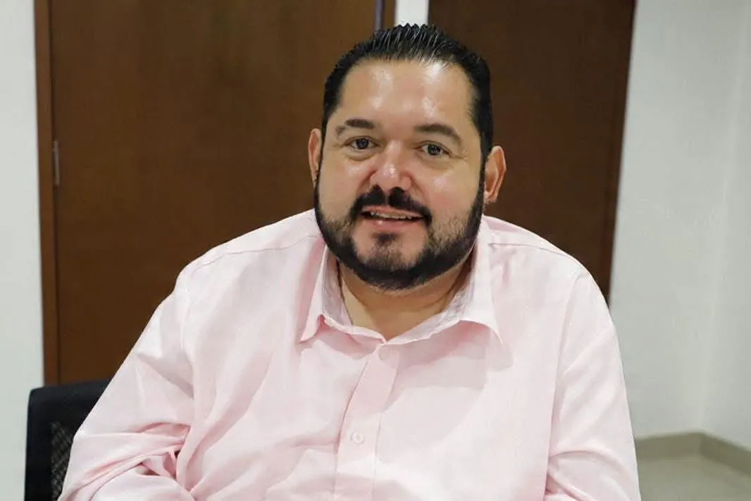 Bayardo Ojeda apuesta por territorio y resultados