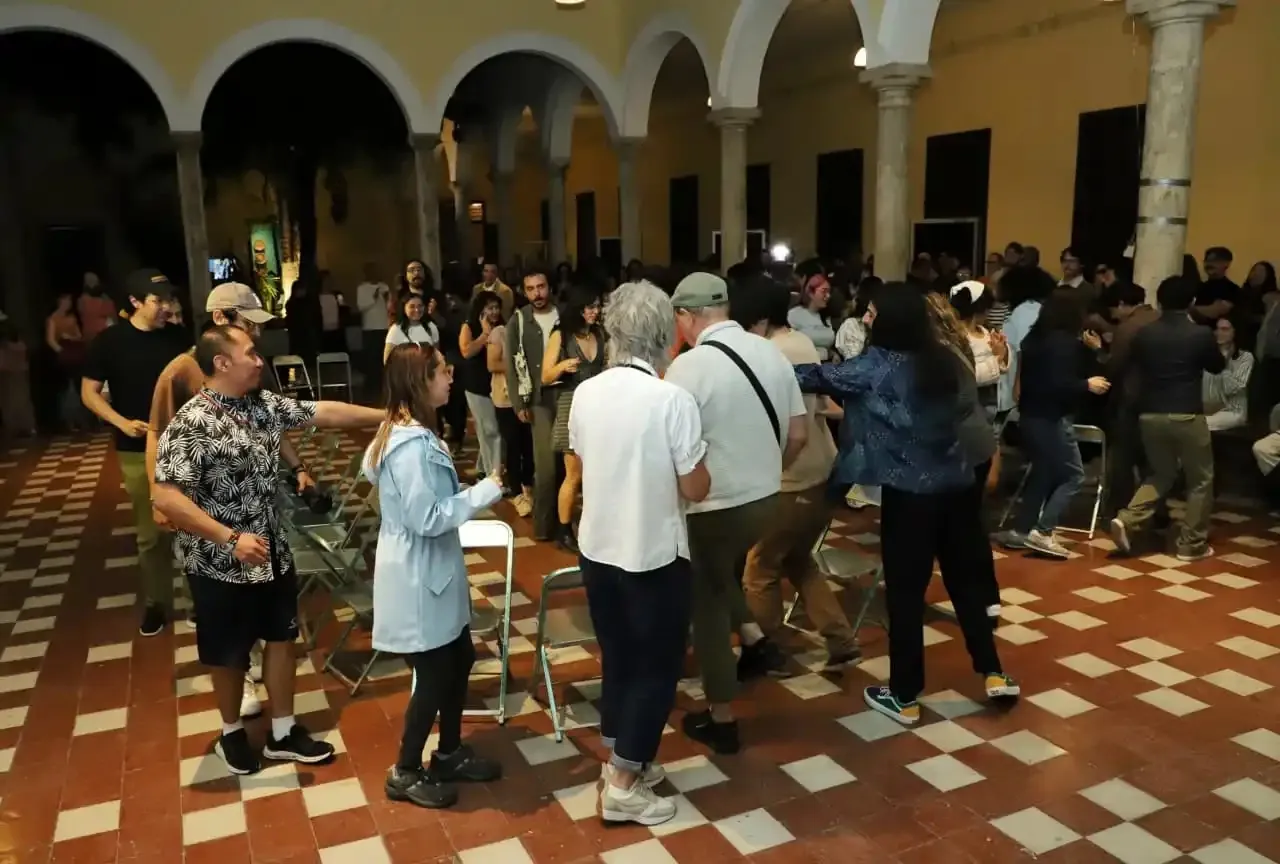 Multitudinaria y vigorosa Noche de Artes Vivas en el Centro de Artes Visuales de la Sedeculta