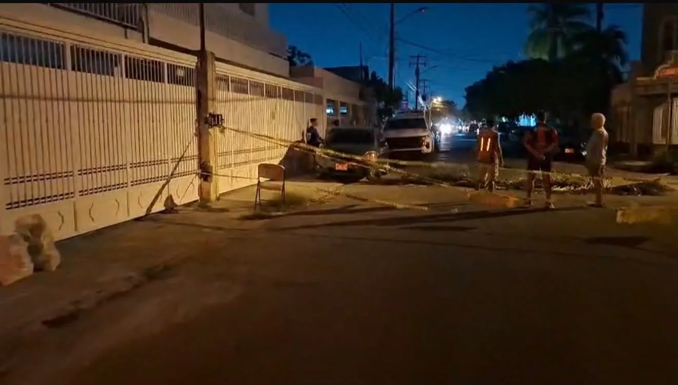¡Más de 700 reportes de apagones! Lluvias y vientos causan daños en la red eléctrica de Yucatán