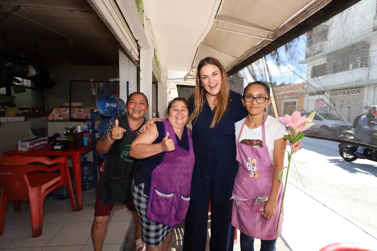 Mérida aprueba nuevo reglamento para mercados y tianguis; Cecilia Patrón destaca fin de la discrecionalidad