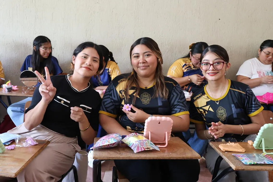 UADY da la bienvenida a más de 8 mil estudiantes para el ciclo escolar 2026-2027