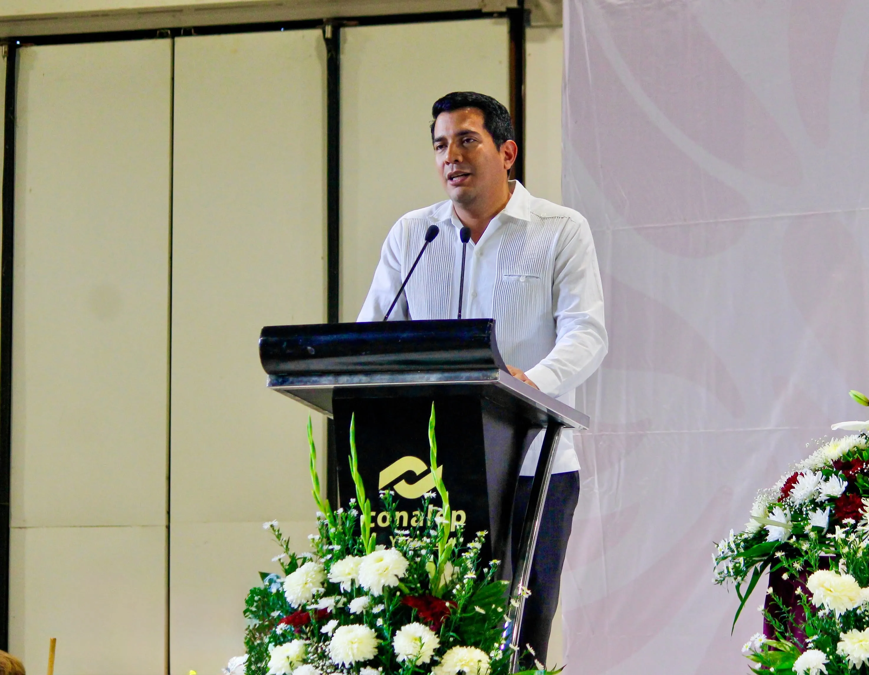 Avanzan gestiones para reclasificar tarifas eléctricas en Yucatán
