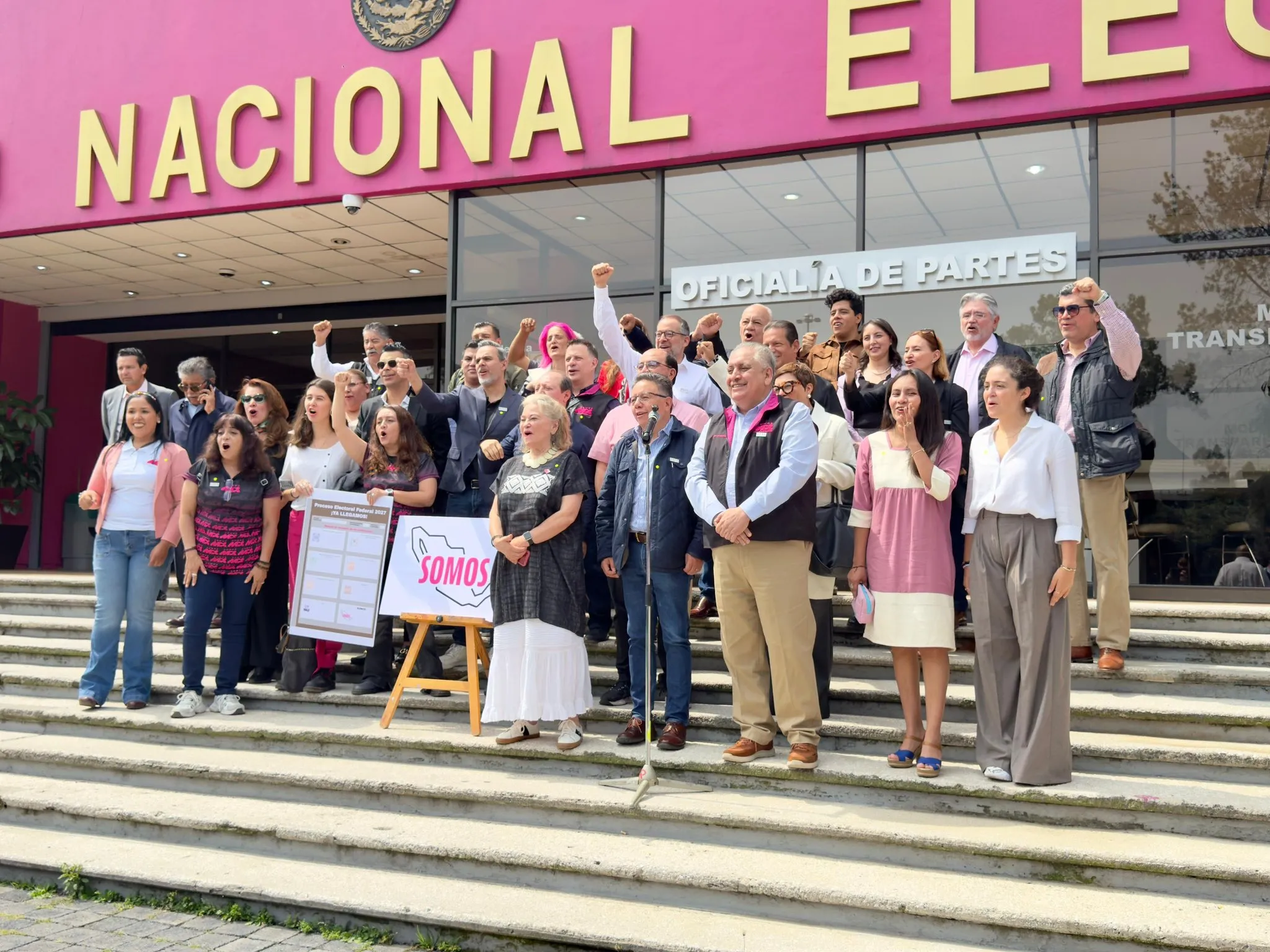 Somos México presenta nueva identidad y exige al INE aprobarla de inmediato