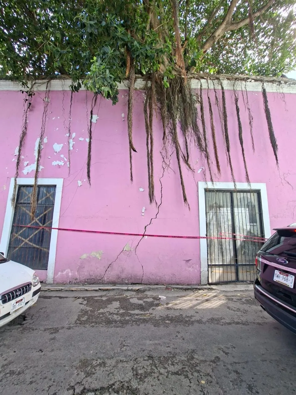 Suspenden actividades en inmueble de la calle 60 por posible riesgo
