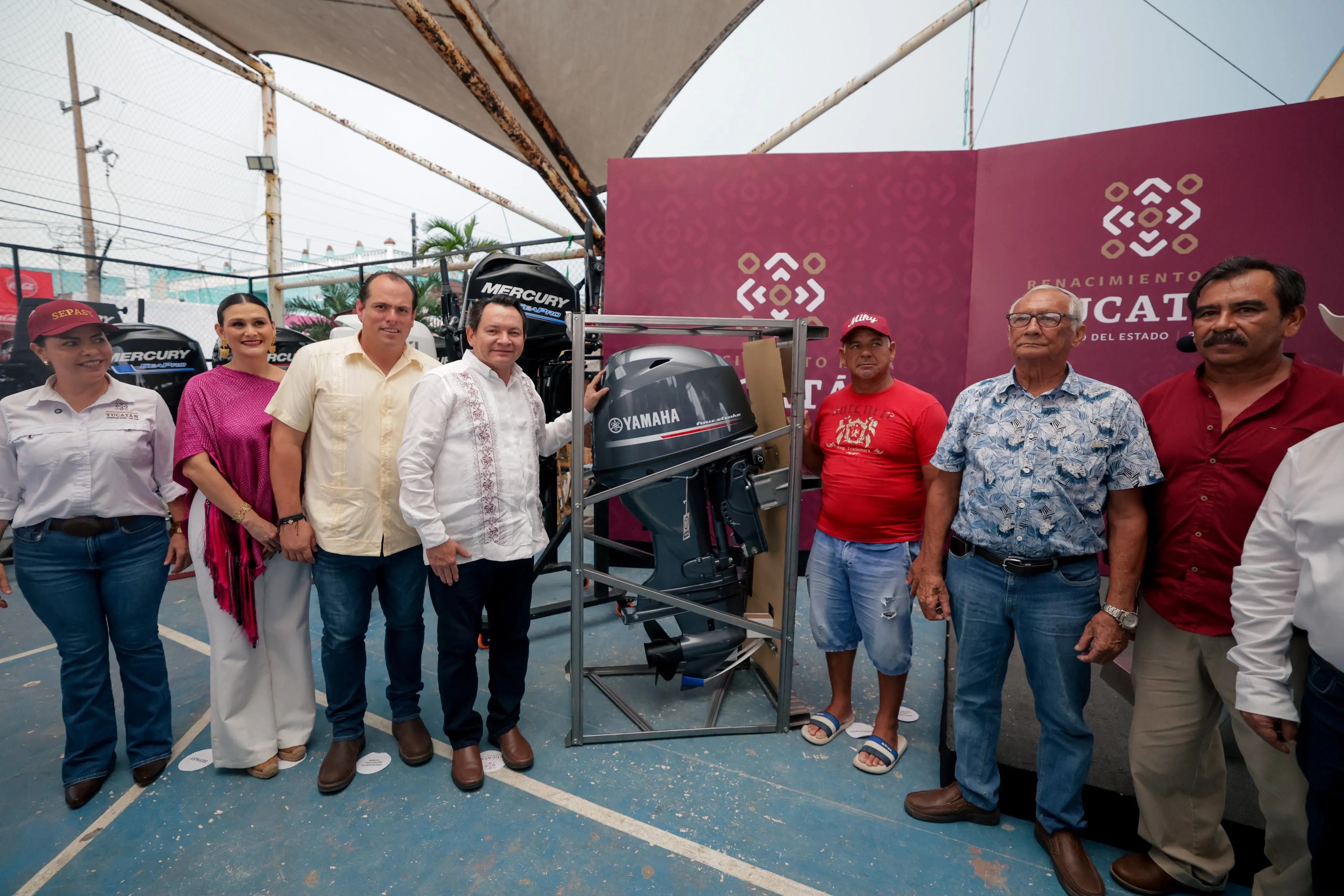 Renacimiento Maya respalda al sector pesquero con 20 millones de pesos para motores nuevos